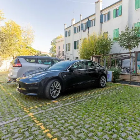 Appartamento Ca’too Dimora Di Design In Centro *