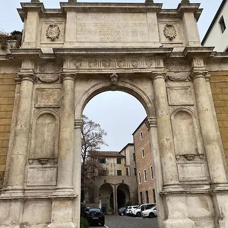 Daire Catoo Dimora Di Design Park In Palazzo Nobiliare Al Duomo